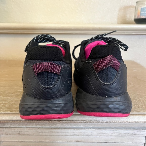New Balance 410v8 Womens 9.5 Trail Running Shoes Pink Black - Picture 5 of 11